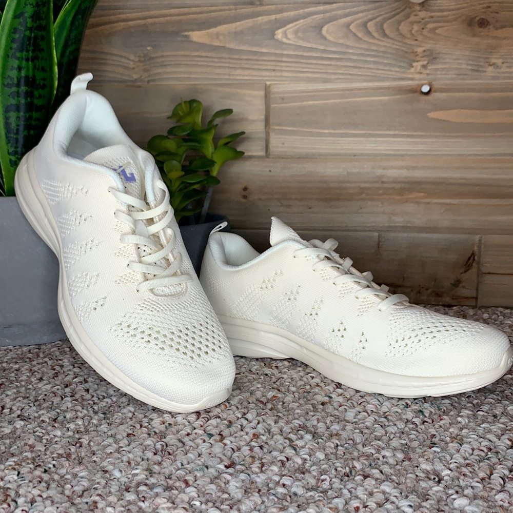 APL Women's TechLoom Pro